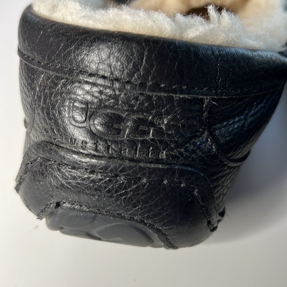 Ugg Men’s Ascot Leather Slipper WORN ONCE around house! Size 10 - Picture 8 of 15